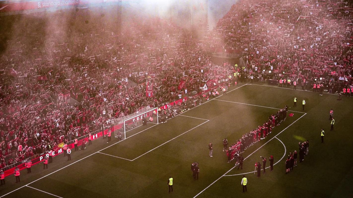 卡塔尔主场优势明显（卡塔尔借主场之势占得先机）