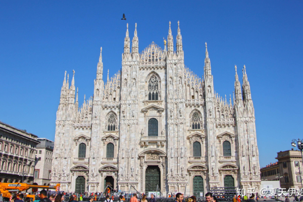 穆里尼奥：执教与评论教练是两回事，而评论别人总是容易的（穆里尼奥：带队与点评是两码事，指点他人总是最容易）