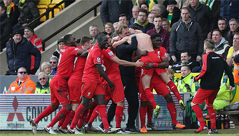 67岁意大利人神了：率罗马坐稳意甲榜首宝座,又率罗马胜欧联领头羊（67岁意大利名帅太猛：率罗马稳坐意甲榜首，又力克欧联领头羊）