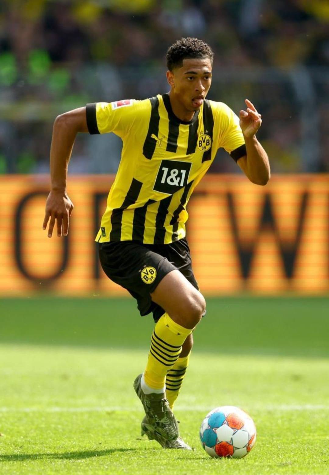 德天空：拜仁与巴莱巴、梅努、布阿迪、迪朗维尔的传闻不属实（德天空辟谣：拜仁与巴莱巴、梅努、布阿迪、迪朗维尔无接触，相关报道不实）